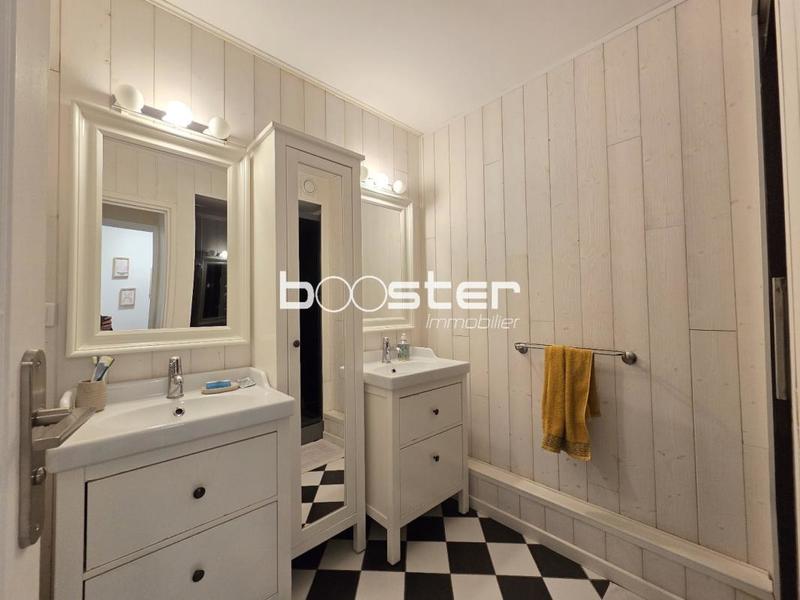 Appartement ancien - 83 m² - 4 pièces