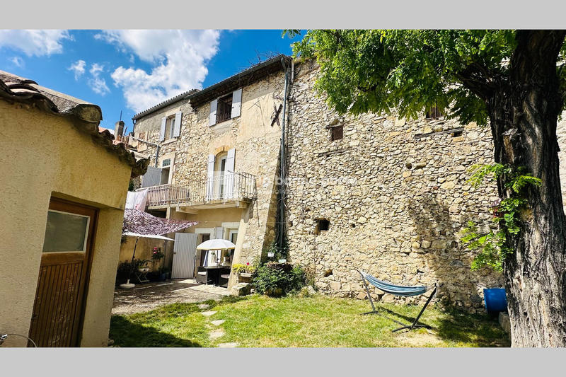 Maison de village - 147 m² - 5 pièces