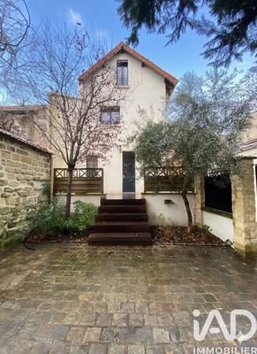 Maison de village - 107 m² - 5 pièces