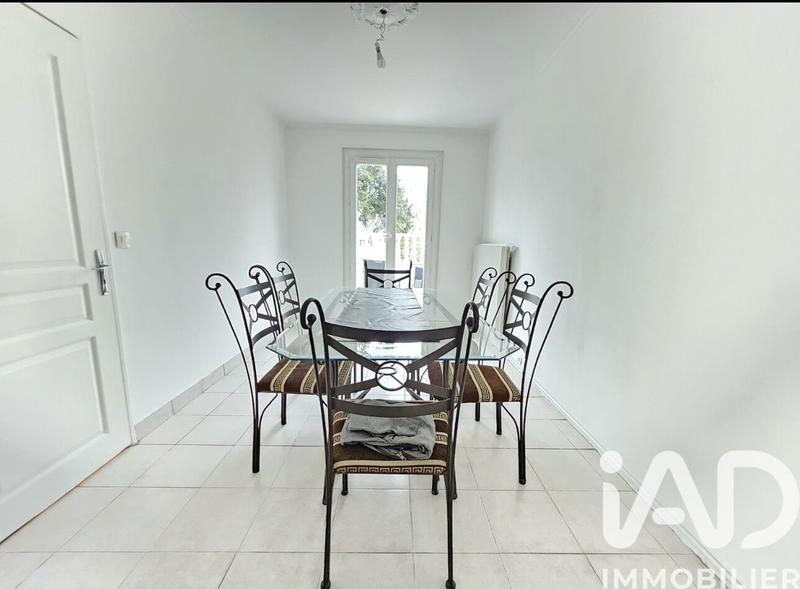 Maison - 142 m² - 8 pièces