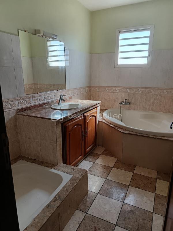 Demeure - 118 m² - 5 pièces