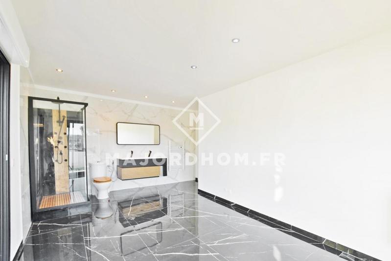 Maison - 143 m² - 5 pièces