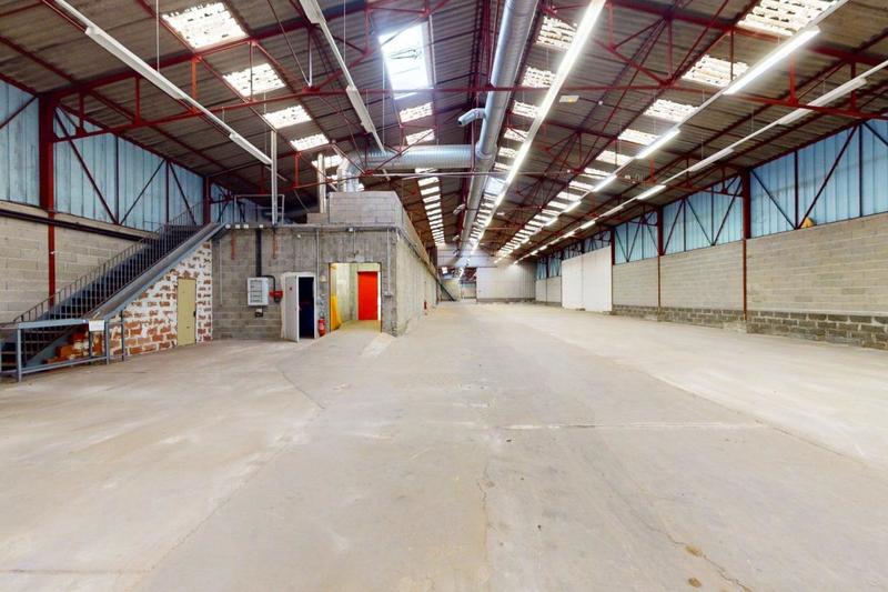 Immeuble - 2 747 m²