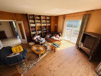 Maison - 155 m² - 7 pièces