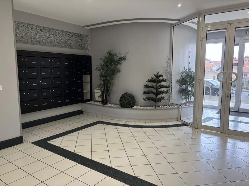 Viager - Appartement - 93 m² - 4 pièces