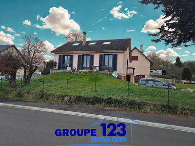 Maison - 95 m² - 4 pièces