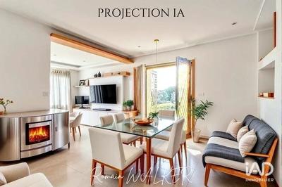 Maison - 93 m² - 4 pièces