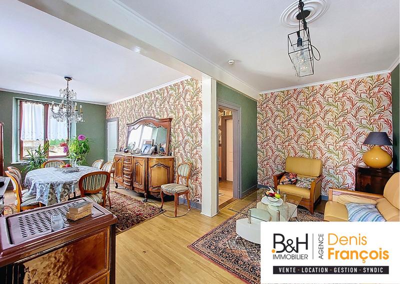 Maison - 380 m² - 18 pièces