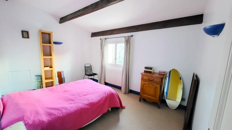 Maison - 236 m² - 7 pièces