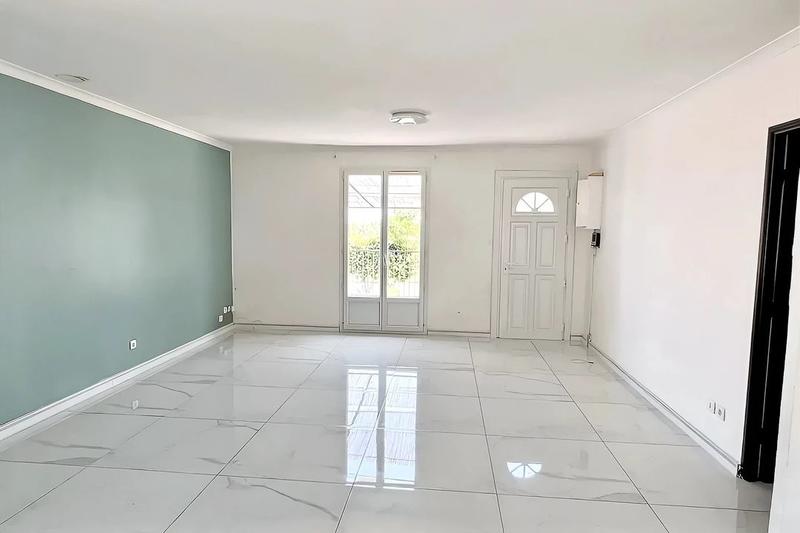 Villa - 102 m² - 4 pièces