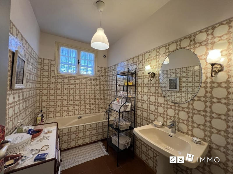 Maison ancienne - 94 m² - 3 pièces