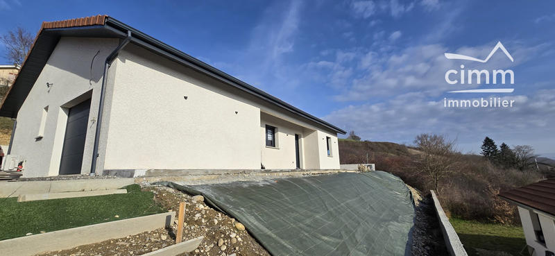 Villa - 100 m² - 4 pièces