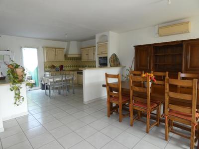 Villa - 95 m² - 5 pièces