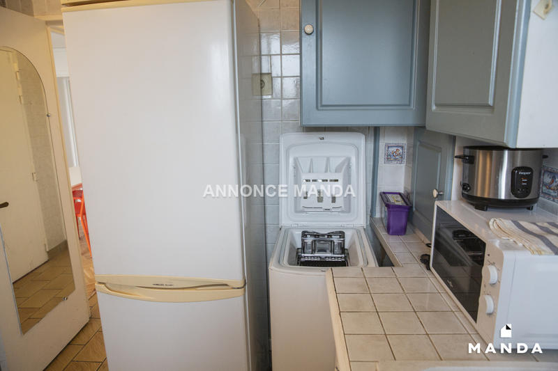 Chambre - 10 m² - 4 pièces