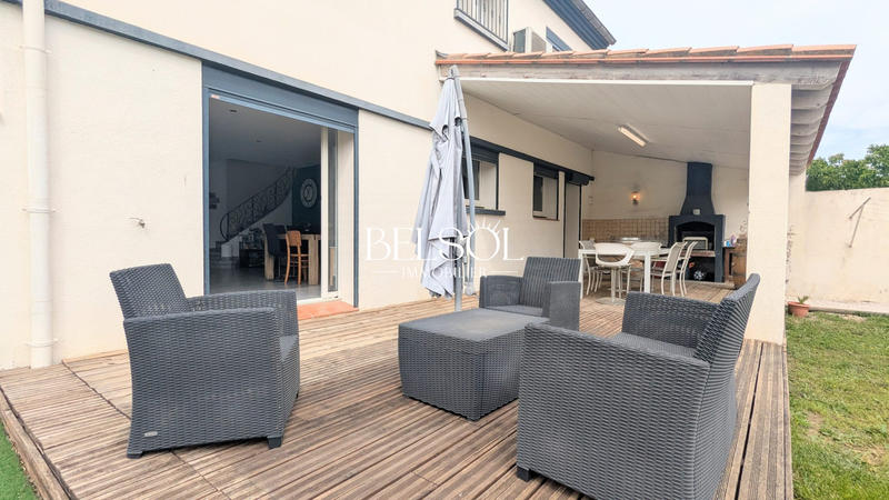 Maison traditionnelle - 155 m² - 5 pièces