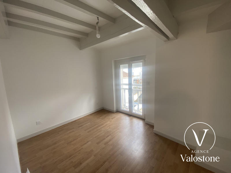 Appartement - 80 m² - 4 pièces