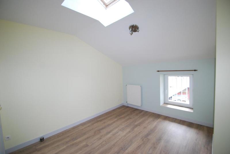 Maison de village - 97 m² - 4 pièces