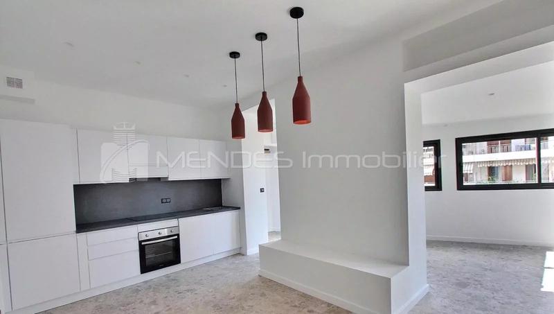 Appartement - 49 m² - 2 pièces