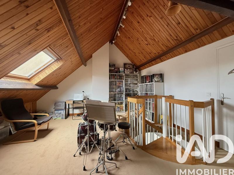 Maison - 101 m² - 5 pièces