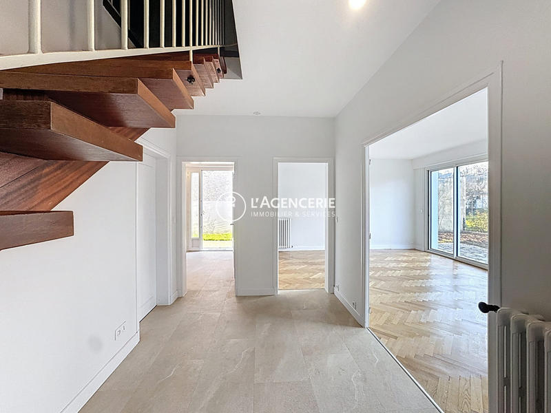 Maison - 122 m² - 5 pièces