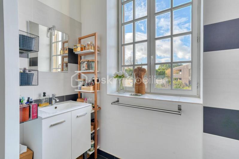 Appartement - 79 m² - 3 pièces