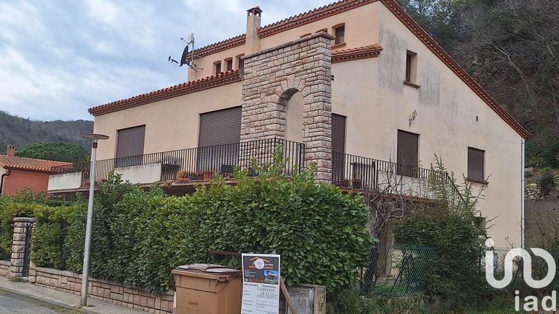 Maison - 208 m² - 12 pièces