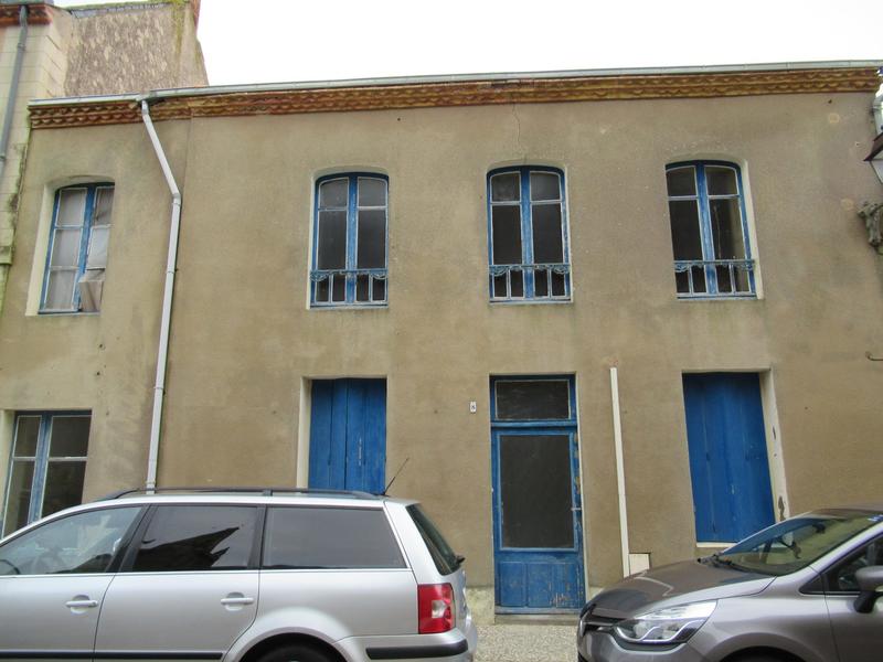 Maison ancienne - 140 m² - 3 pièces
