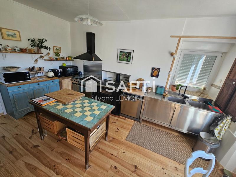 Maison - 140 m² - 6 pièces