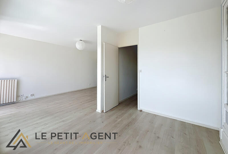 Appartement - 79 m² - 4 pièces