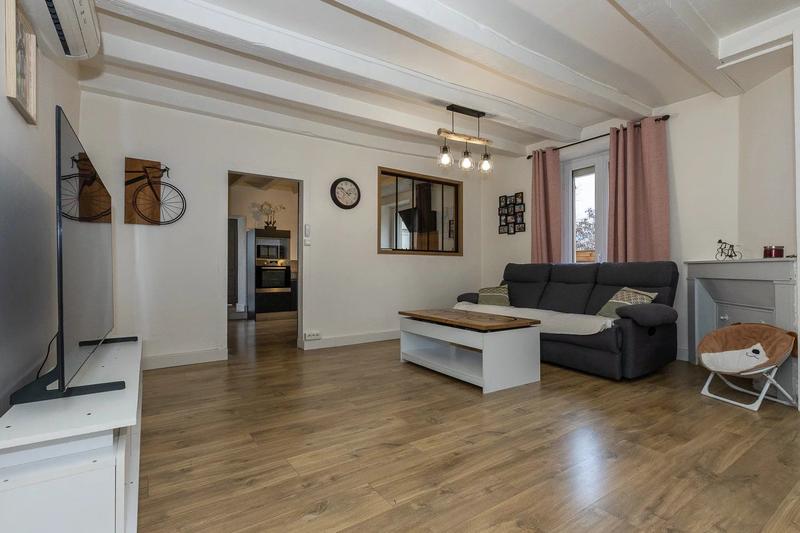 Maison - 140 m² - 6 pièces