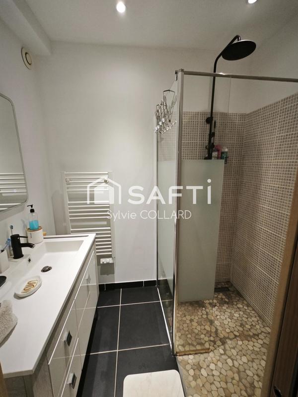 Maison - 110 m² - 6 pièces