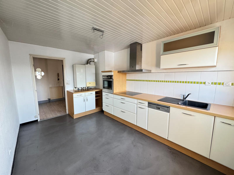 Appartement - 77 m² - 3 pièces