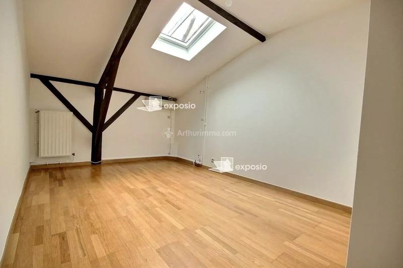Appartement - 84 m² - 5 pièces