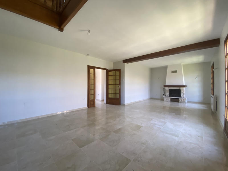 Maison - 111 m² - 5 pièces