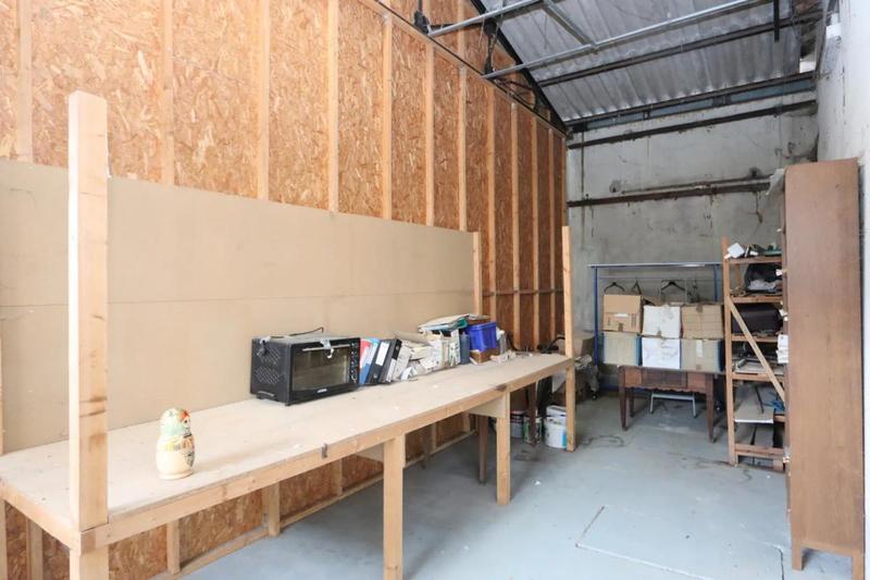 Maison - 390 m² - 7 pièces