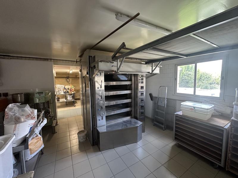 Fonds de commerce - 100 m²