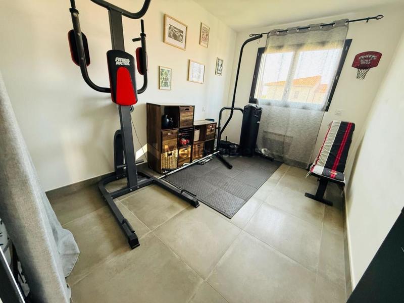 Villa - 80 m² - 4 pièces