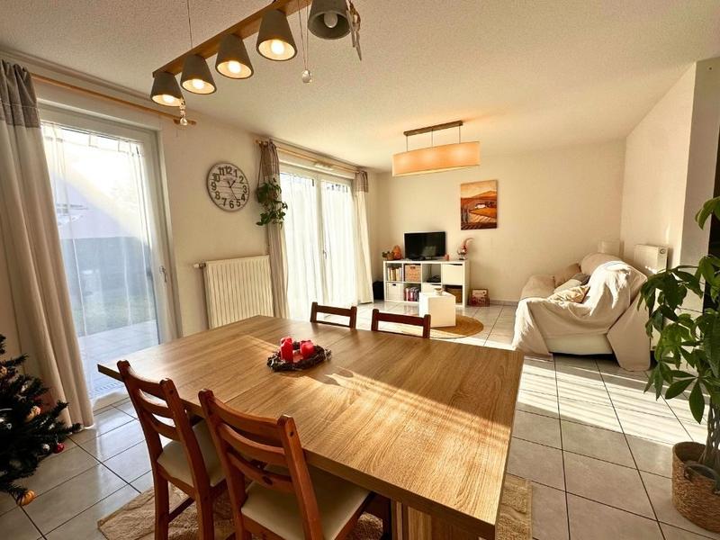 Maison - 100 m² - 6 pièces