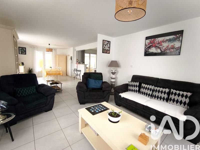 Maison - 110 m² - 5 pièces