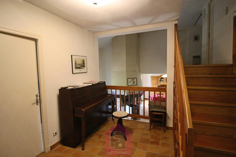 Maison - 150 m² - 5 pièces