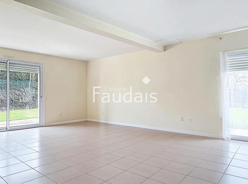 Maison - 114 m² - 6 pièces