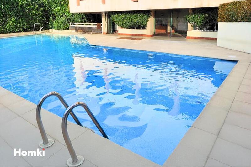 Studio - 28 m² - 1 pièce