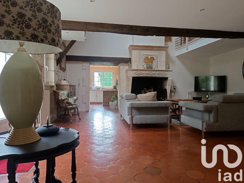 Maison - 252 m² - 10 pièces