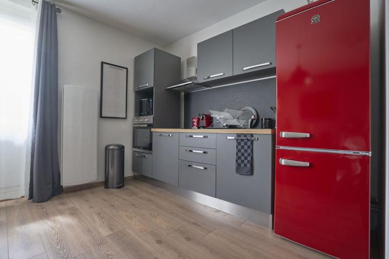 Appartement - 83 m² - 5 pièces