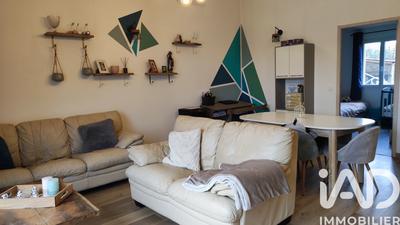 Maison - 144 m² - 7 pièces