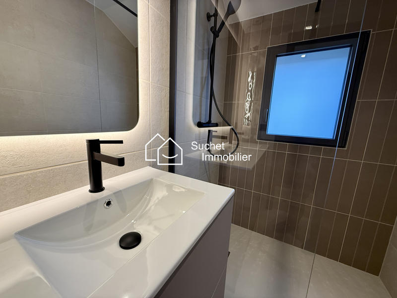 Maison - 145 m² - 6 pièces