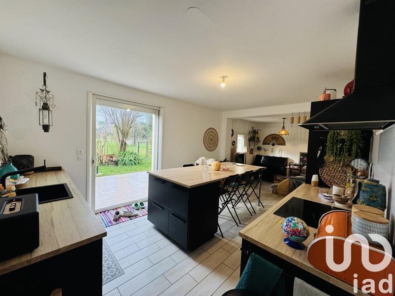 Maison - 92 m² - 4 pièces