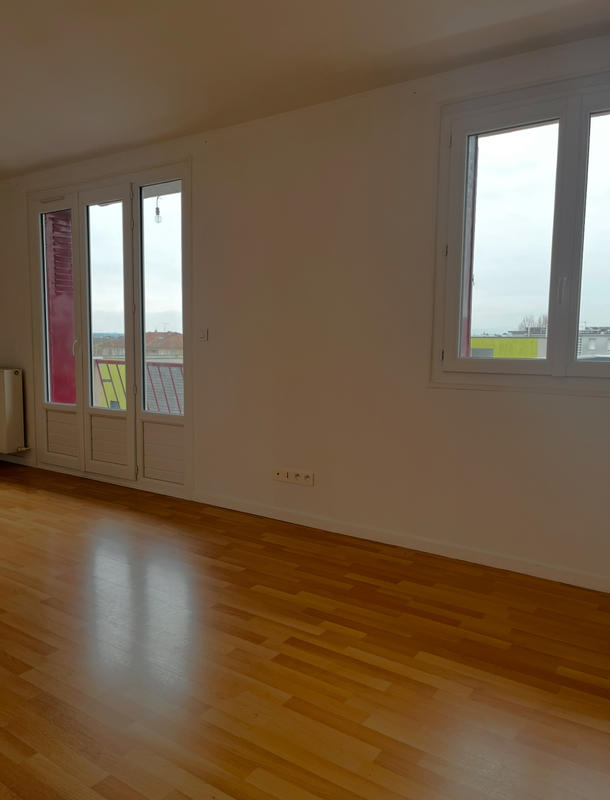 Appartement - 67 m² - 3 pièces