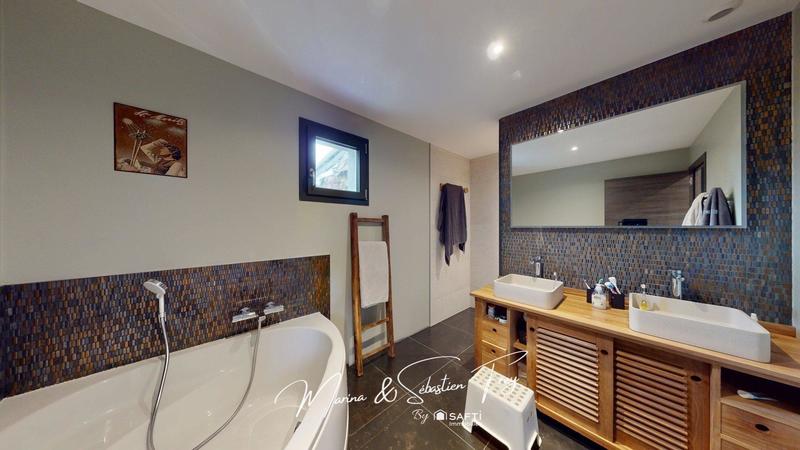 Maison - 141 m² - 6 pièces