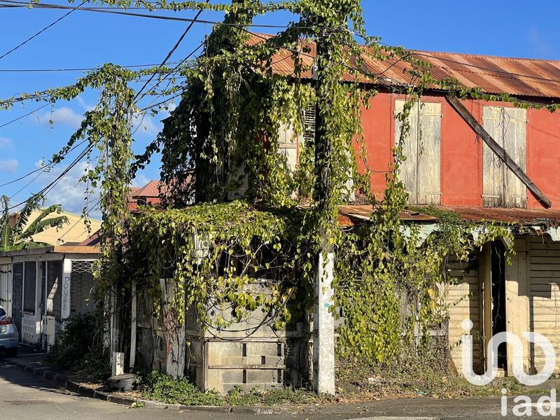 Maison - 200 m² - 6 pièces